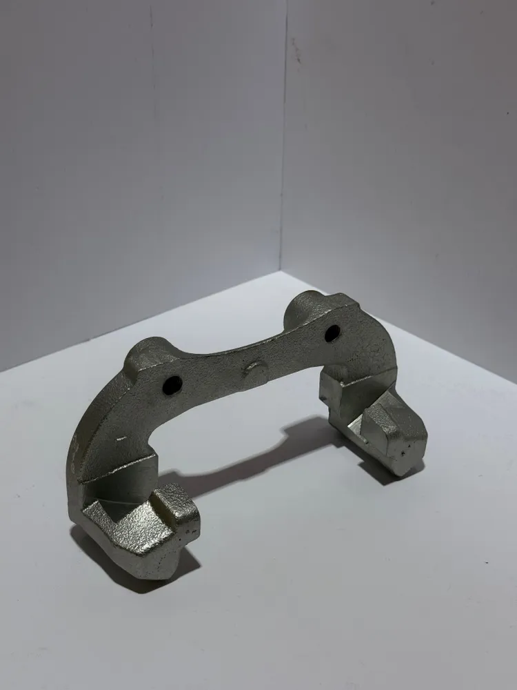 Скоба суппорта 2110-2112, Kalina, Granta, Priora, R14 (1уп.20шт).